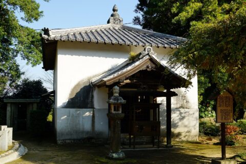 功山寺。 所在地は山口県下関市。