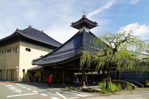 城崎温泉にて。 所在地は兵庫県豊岡市。