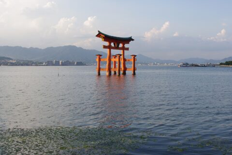 The floating torii gate on Miyajima during high tide