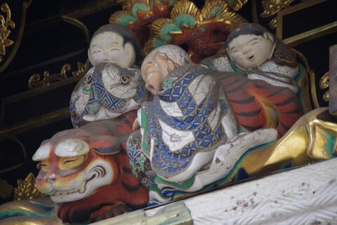 Carvings on Yōmeimon Gate at Tōshō-gū Shrine in Nikko