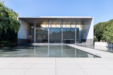 東京国立博物館 - 法隆寺宝物館（設計：谷口吉生)