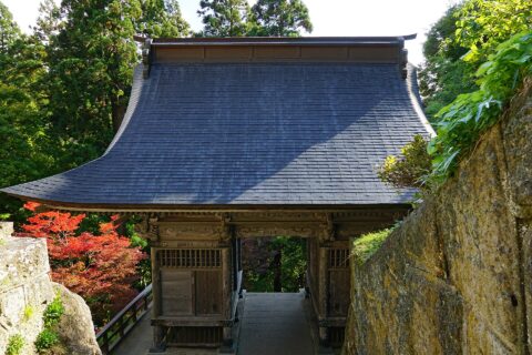 立石寺にて。 所在地は山形県山形市。