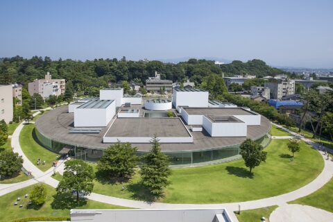 金沢21世紀美術館（石川県金沢市）