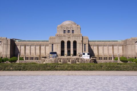 聖徳記念絵画館。東京都新宿区の明治神宮外苑にある美術館。