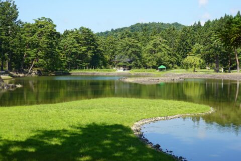 毛越寺。所在地は岩手県平泉町。