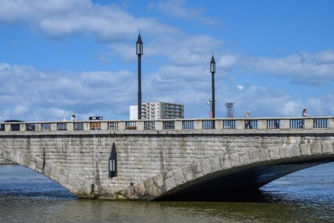 Bandai Bridge, Niigata: Bandai Bridge