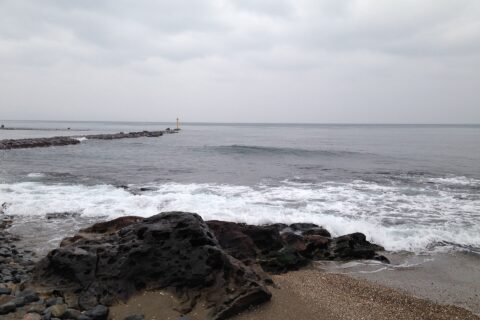 雨晴海岸と富山湾