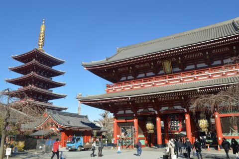東京都台東区浅草2丁目にある浅草寺。