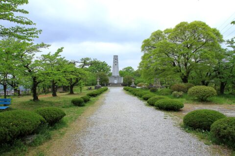 羊山公園の見晴らしの丘（埼玉県秩父市）