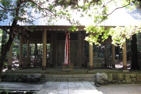 千早神社 拝殿
