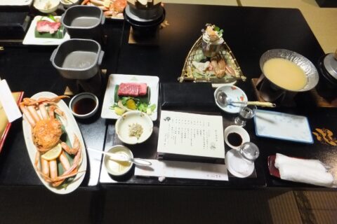 玉造温泉で出されるカニ料理