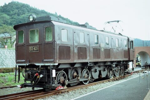 碓氷峠鉄道文化むらにて保存されている国鉄ED42形電気機関車の1号機。