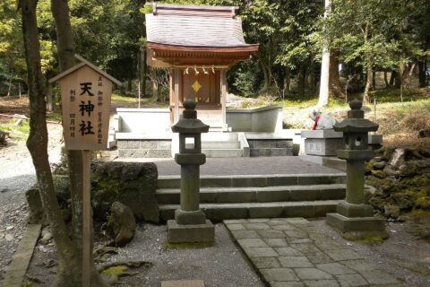 富士山本宮浅間大社天神社