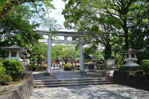 富士山本宮浅間大社 石鳥居（三之鳥居）
