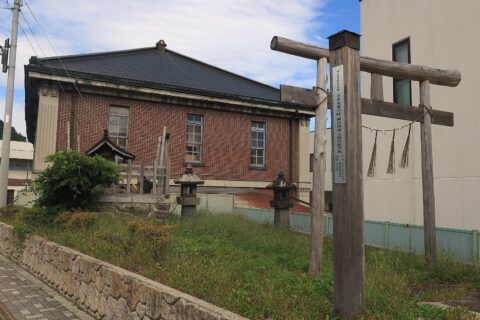 Fujishima Shrine (Okaya, Nagano)