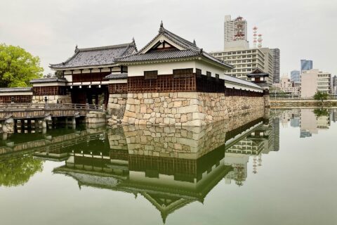Gate and moats of Hiroshima Castle