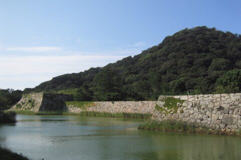 萩城・天守台。