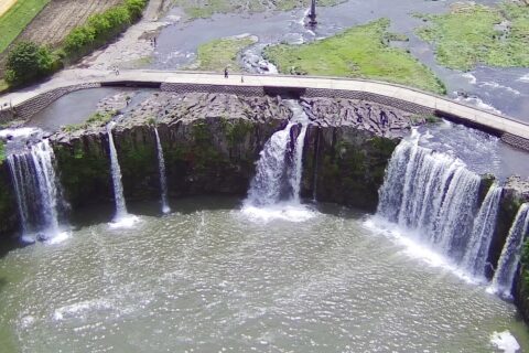 原尻の滝（大分県豊後大野市）
