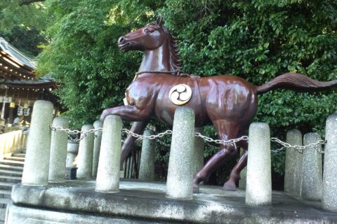 日牟禮八幡宮 神馬