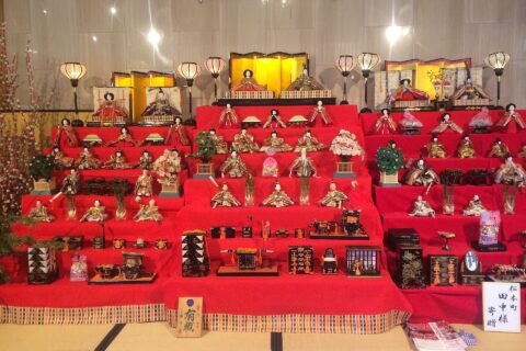 ひな祭り (飛騨高山) Hina matsuri (Hida takayama)