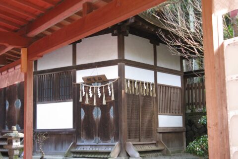 枚岡神社 御竃殿