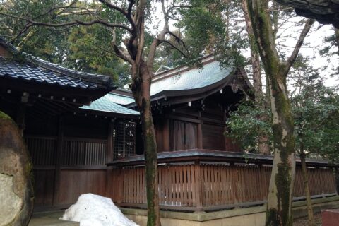 尾山神社境内摂社・金谷神社の本殿