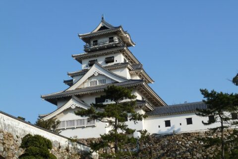 今治城の模擬天守