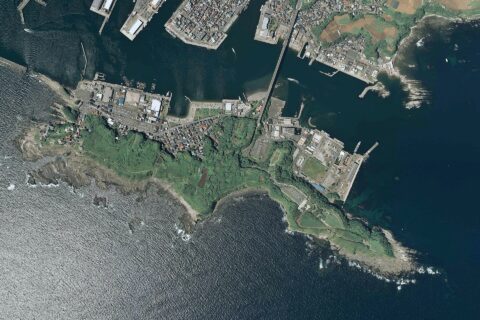 城ヶ島の空中写真（2019年）。CKT20194-C13-95を加工して使用。撮影年月日：2019年（令和元年）8月7日