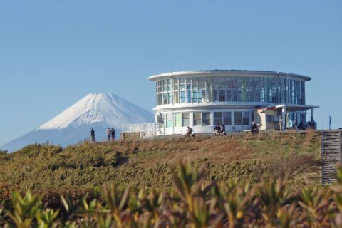 Jukkokutōge Cable Car's Jukkokutōge Station with Mount Fuji in Shizuoka Prefecture, Japan.