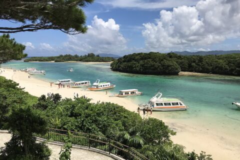 石垣市川平公園から見た川平湾