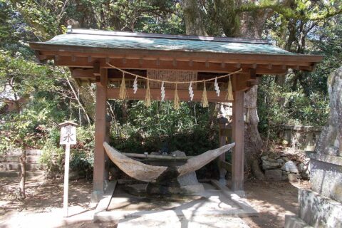 Kagami-jinja's Bosui Chozuya, Karatsu, Saga, Japan