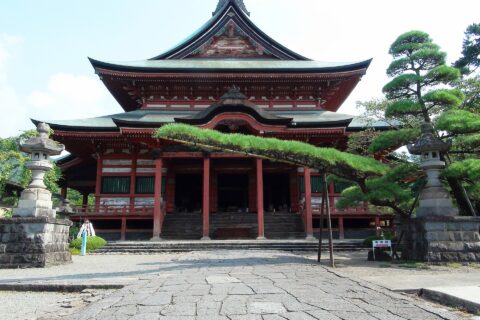 甲斐善光寺本堂