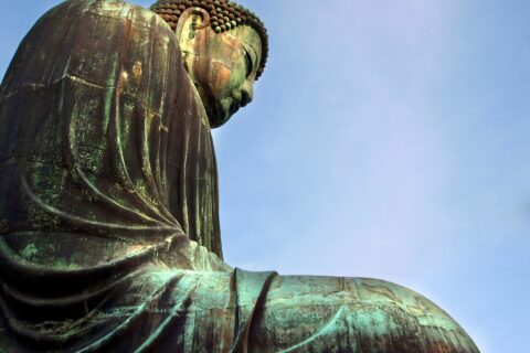 Side view of Kamakura Daibutsu