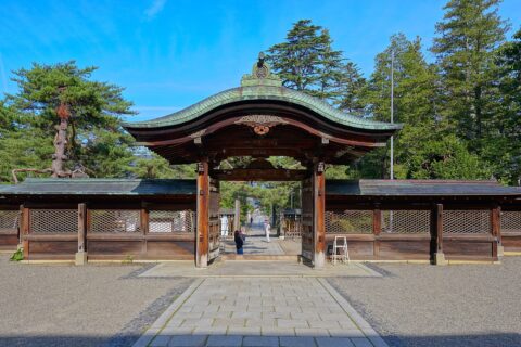 上杉神社 唐門