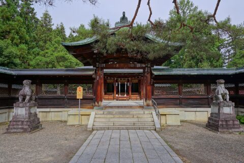 上杉神社 唐門