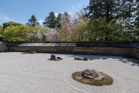 A view of the Kare-sansui (dry landscape) zen garden, Ryōan-ji, Kyoto