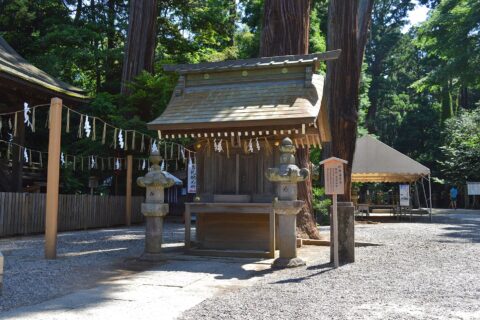 鹿島神宮境内摂社 高房社