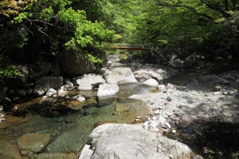 片知渓谷 (岐阜県美濃市)