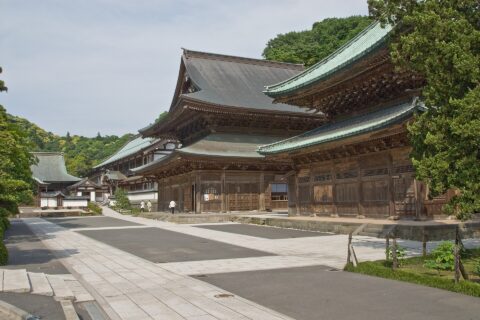 The garan at Kencho-ji, Kamakura