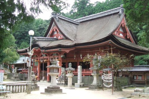 広島県福山市新市町にある吉備津神社の本殿