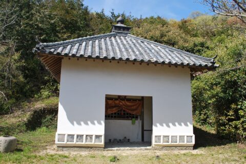 切幡寺 奥の院 八祖大師