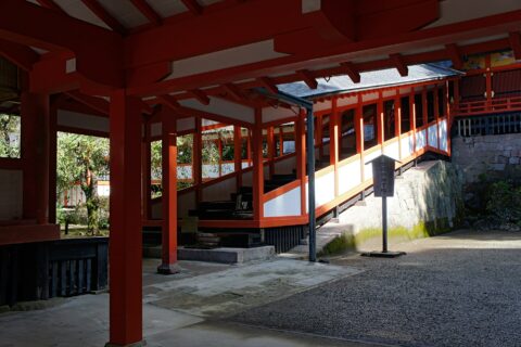 霧島神宮。 鹿児島県霧島市。