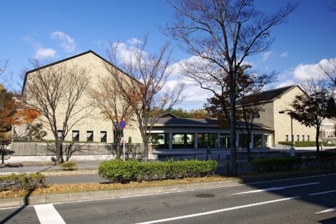 神戸市立小磯記念美術館, 六甲アイランド, 兵庫県神戸市