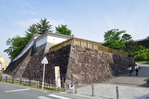 舞鶴城公園