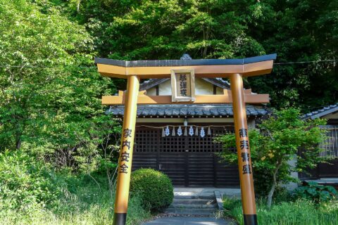 香川県観音寺市の琴弾山山頂にある琴弾八幡宮。境内社 琴弾戎社