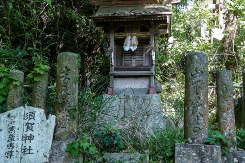 香川県観音寺市の琴弾山山頂にある琴弾八幡宮。境内社 須賀神社