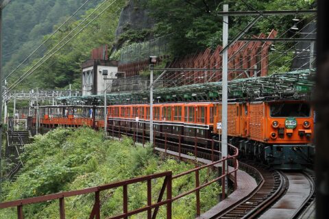 Kurobe Gorge Railway