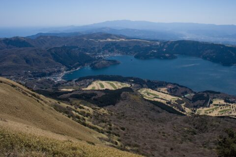 箱根駒ヶ岳山頂から見た芦ノ湖