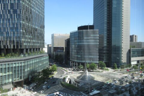 左から、大名古屋ビルヂング、名古屋ビルディング、ミッドランドスクエア