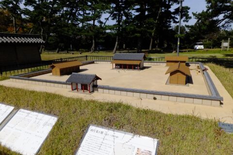 秋田城政庁第I期模型(733年～770年頃)。